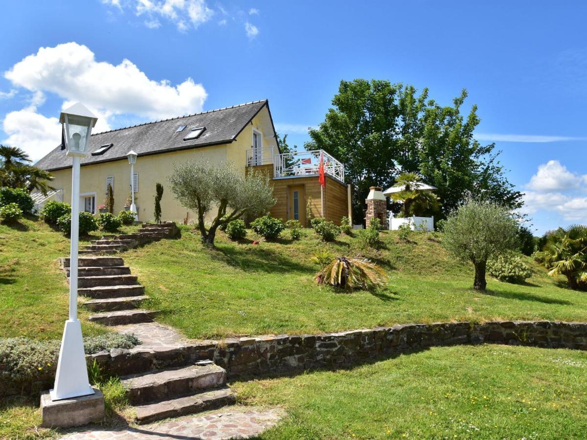 Superb Holiday Home Near The Beach Quinéville Zewnętrze zdjęcie