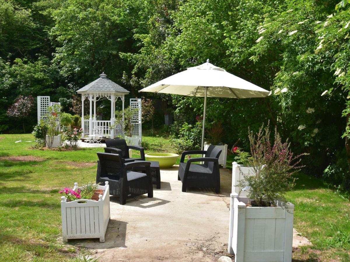 Superb Holiday Home Near The Beach Quinéville Zewnętrze zdjęcie