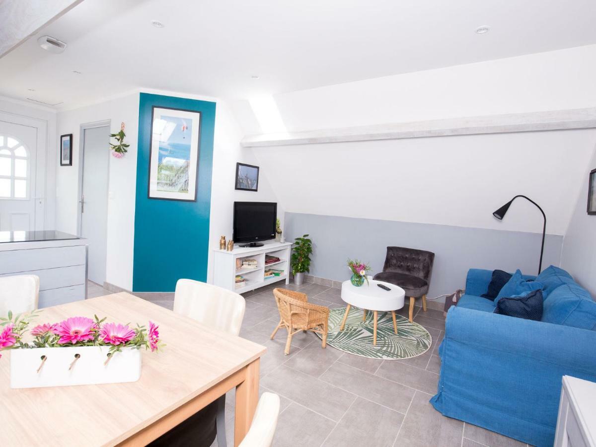 Superb Holiday Home Near The Beach Quinéville Zewnętrze zdjęcie